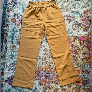 Campania Fantastic - Camel Trouser Size L